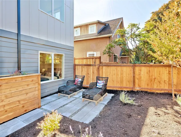 $795,000 | 6920 A Flora Avenue South, Seattle, WA 98108