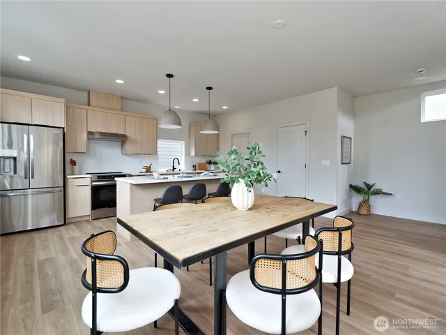 $795,000 | 6920 A Flora Avenue South, Seattle, WA 98108