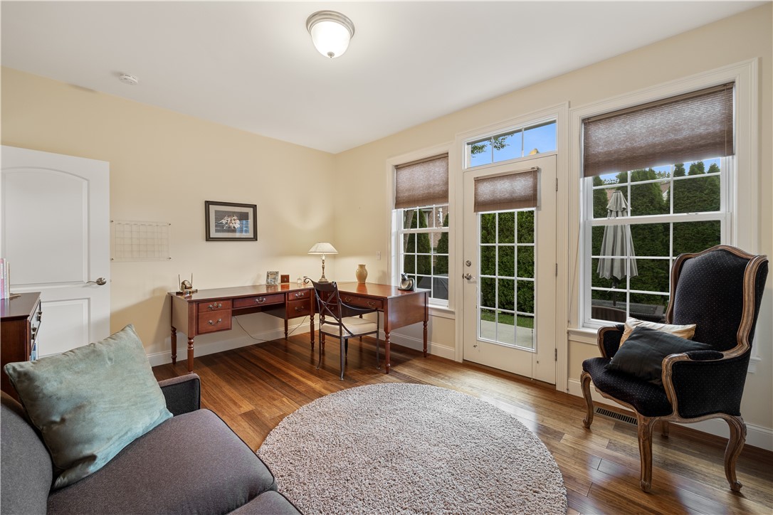 315 Old River Road, Unit 39 Lincoln, RI 02838 - Photo 21 of 23 Gallery Image 21