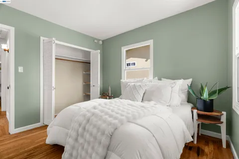 $1,495,000 | 931 Bancroft Way, Berkeley, CA 94710