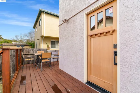 $1,495,000 | 931 Bancroft Way, Berkeley, CA 94710