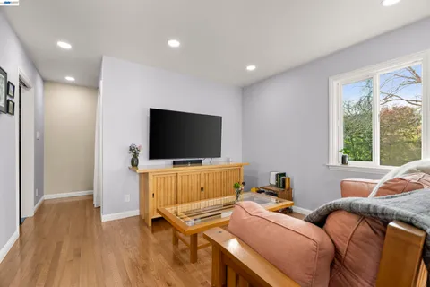 $1,495,000 | 931 Bancroft Way, Berkeley, CA 94710