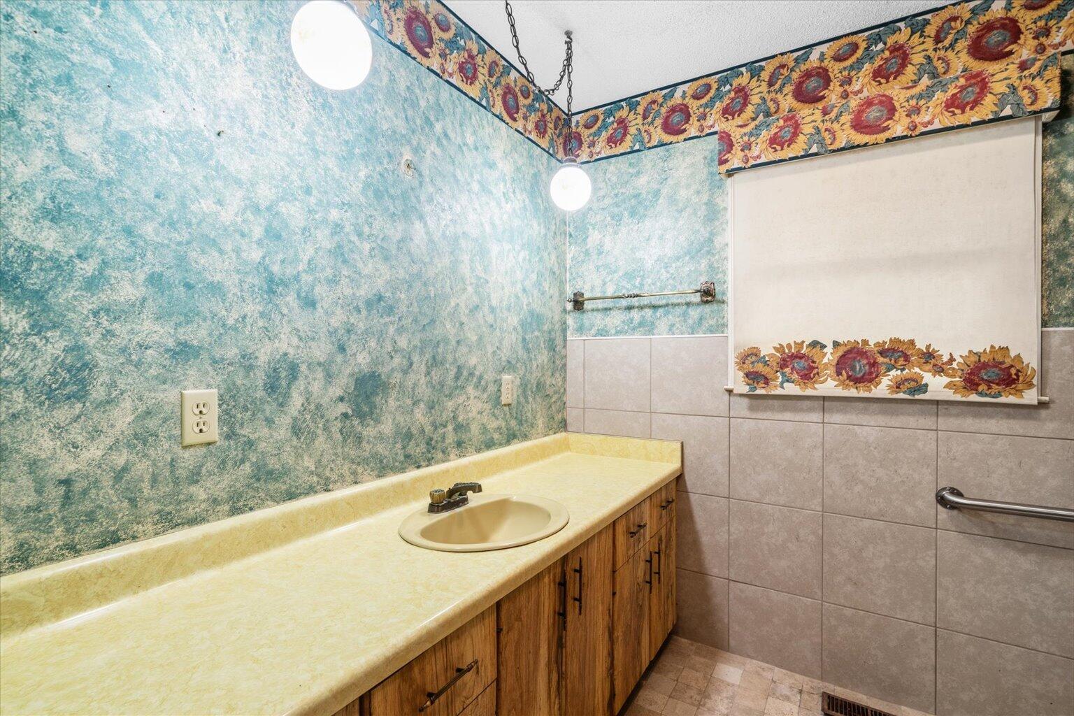 2286 Dawnville Beaverdale Road Dalton, GA 30721 - Photo 27 of 59 27-DSC05791