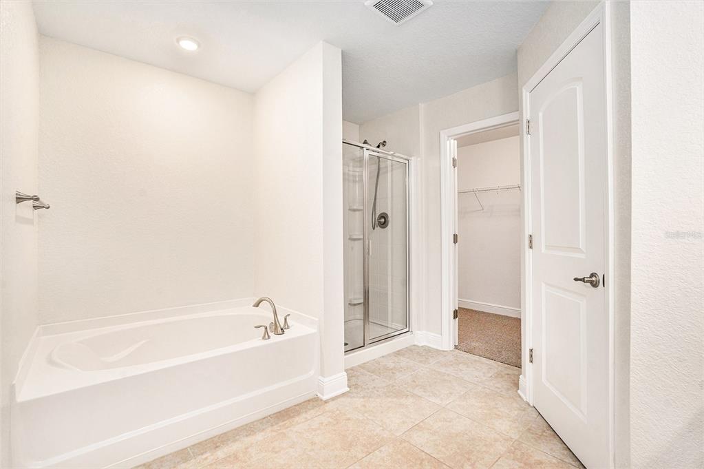 4318 Landover Boulevard Spring Hill, FL 34609 - Photo 15 of 27