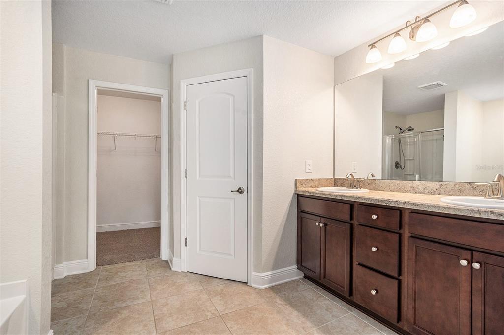 4318 Landover Boulevard Spring Hill, FL 34609 - Photo 16 of 27