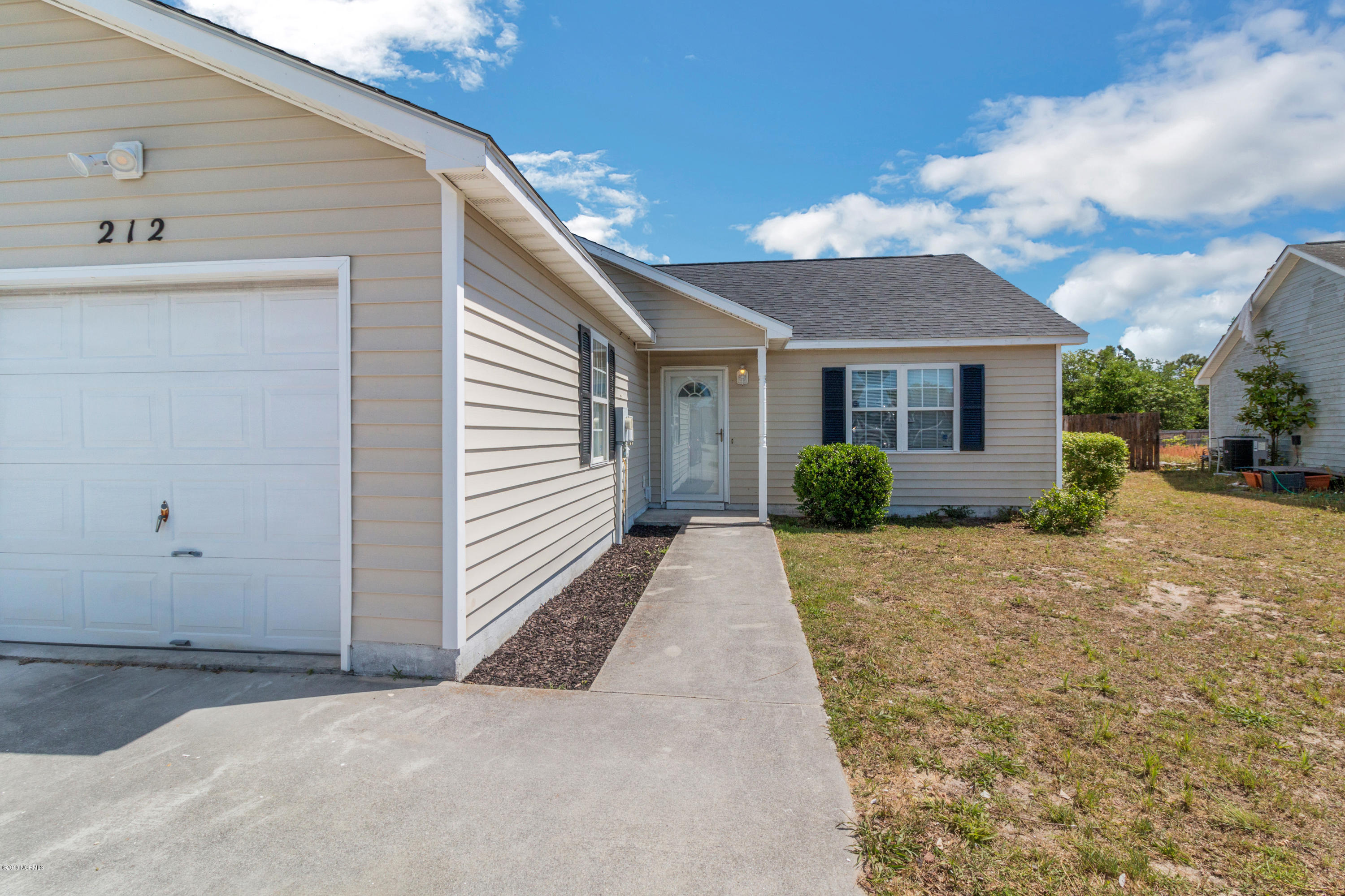 212 Faison Lane Hubert, NC 28539 - Photo 1 of 11 212 Faison Front 2