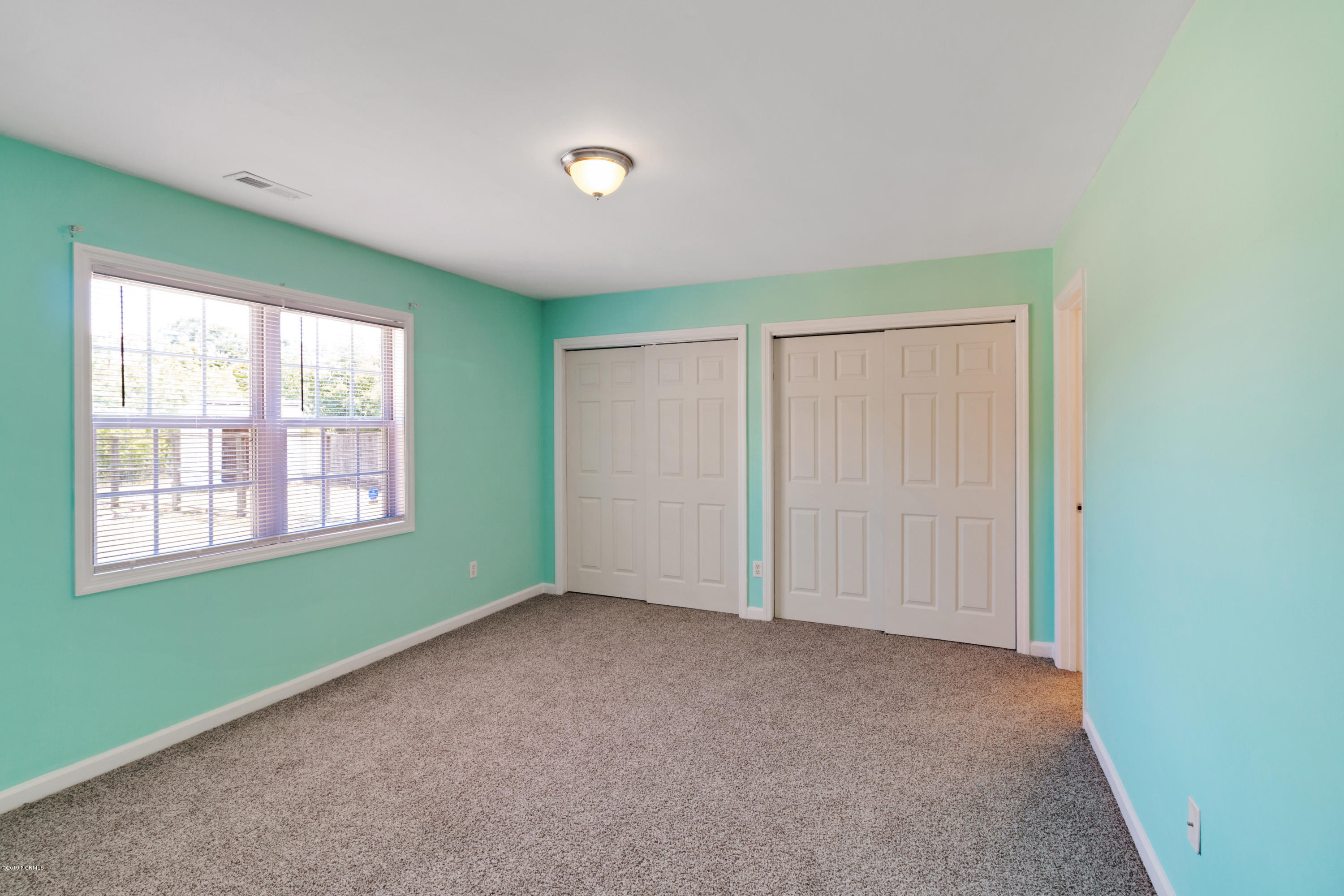 212 Faison Lane Hubert, NC 28539 - Photo 6 of 11 212 Faison Bedroom 3