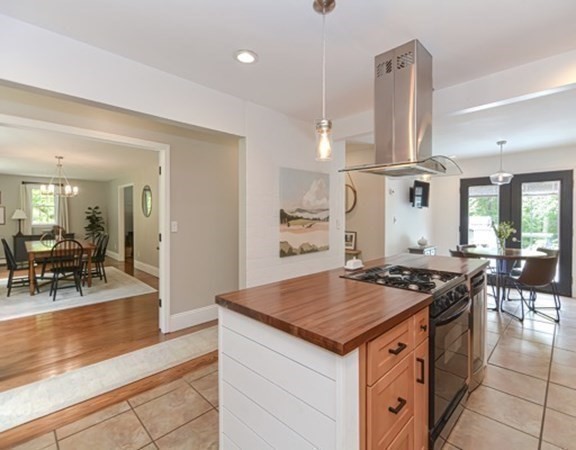 336 Westboro Road Upton, MA 01568 - Photo 11 of 39