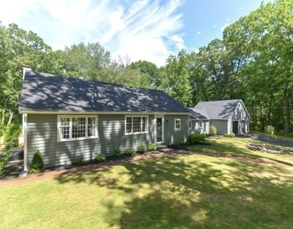 336 Westboro Road Upton, MA 01568 - Photo 2 of 39