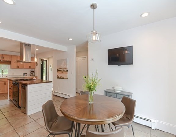 336 Westboro Road Upton, MA 01568 - Photo 10 of 39