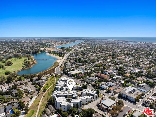 $4,995 | 4643 East 4th Street, Unit 22, Long Beach, CA 90814