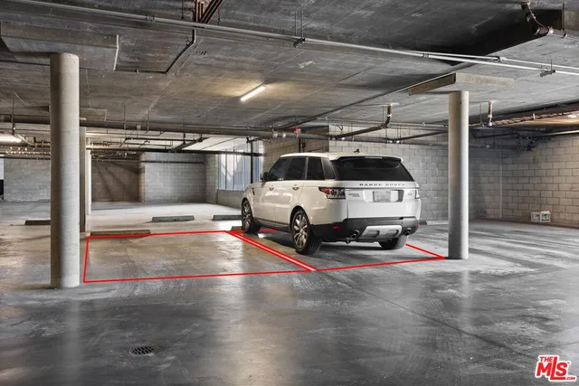 $4,995 | 4643 East 4th Street, Unit 22, Long Beach, CA 90814