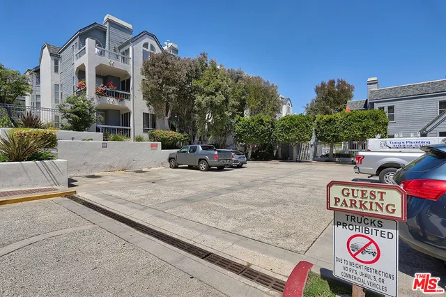 $4,995 | 4643 East 4th Street, Unit 22, Long Beach, CA 90814