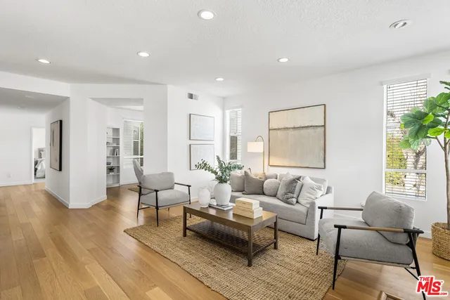 $4,995 | 4643 East 4th Street, Unit 22, Long Beach, CA 90814