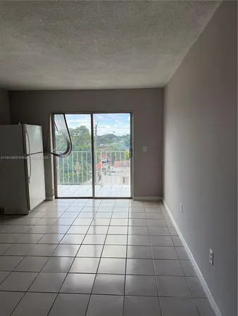 $1,850 | 6820 West Flagler Street, Unit 407, Miami, FL 33144