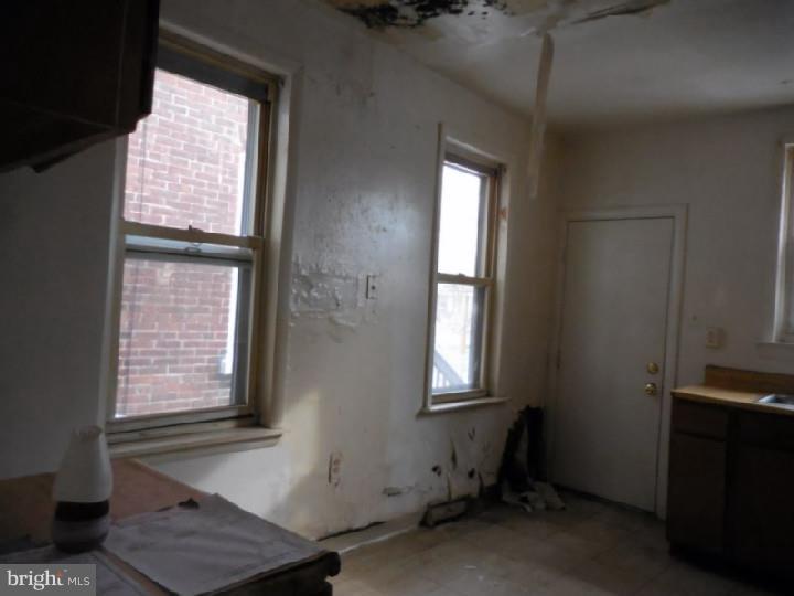 120 Ruth Street Wilmington, DE 19805 - Photo 4 of 14 Gallery Image 4