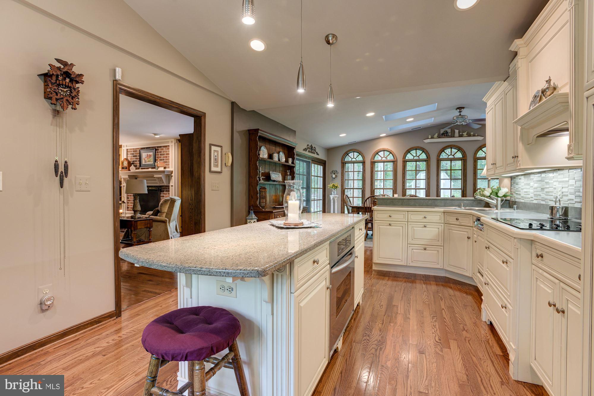 6101 Fork Woods Road Baldwin, MD 21013 - Photo 16 of 49 Kitchen