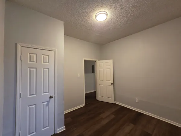 $750 | 993 Oakview Street, Unit 201, Memphis, TN 38114