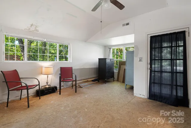 $279,000 | 609 Maple Street, Brevard, NC 28712