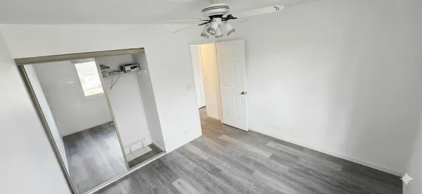$2,350 | 325 Bayview Point, Schaumburg, IL 60194
