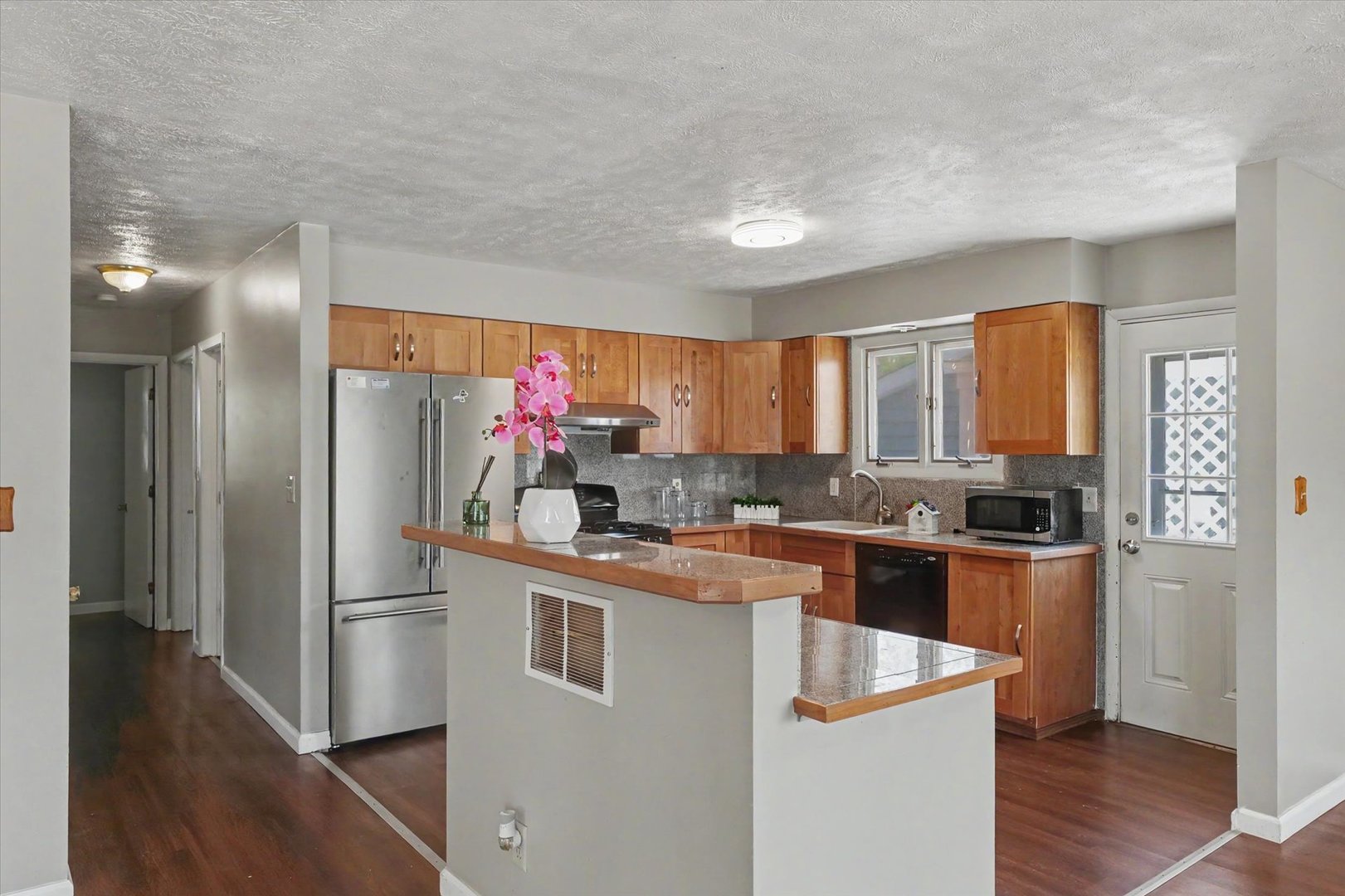 1704 Fort Jesse Road Normal, IL 61761 - Photo 11 of 36