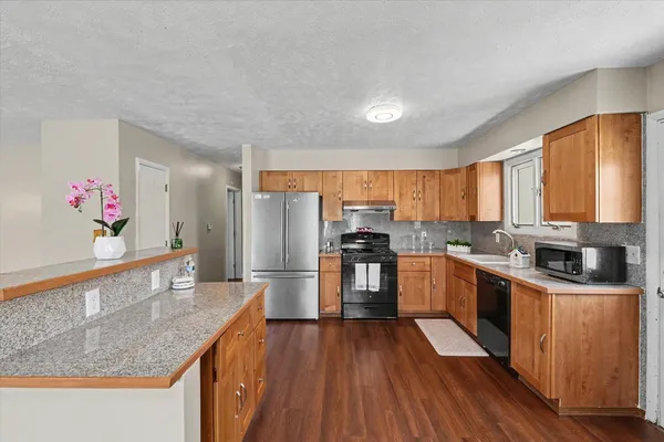 $229,000 | 1704 Fort Jesse Road, Normal, IL 61761