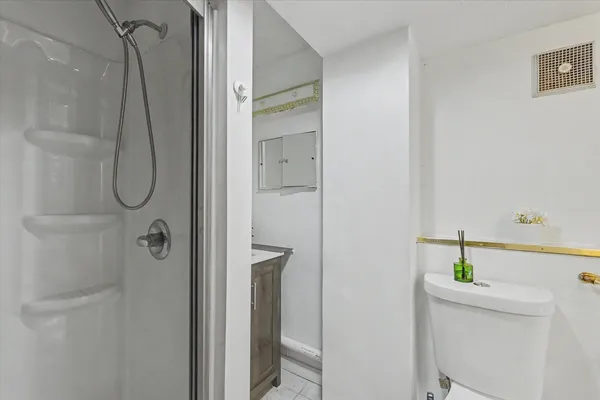 $229,000 | 1704 Fort Jesse Road, Normal, IL 61761