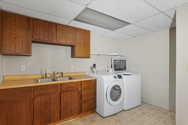 $229,000 | 1704 Fort Jesse Road, Normal, IL 61761