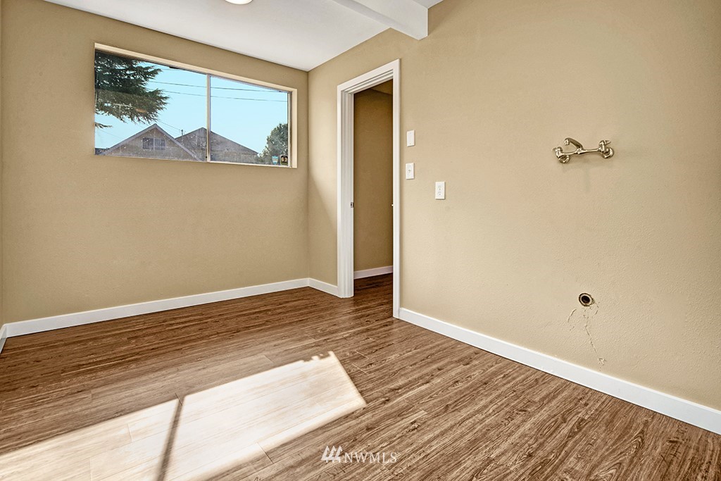 340 Morris Avenue South Renton, WA 98057 - Photo 12 of 17