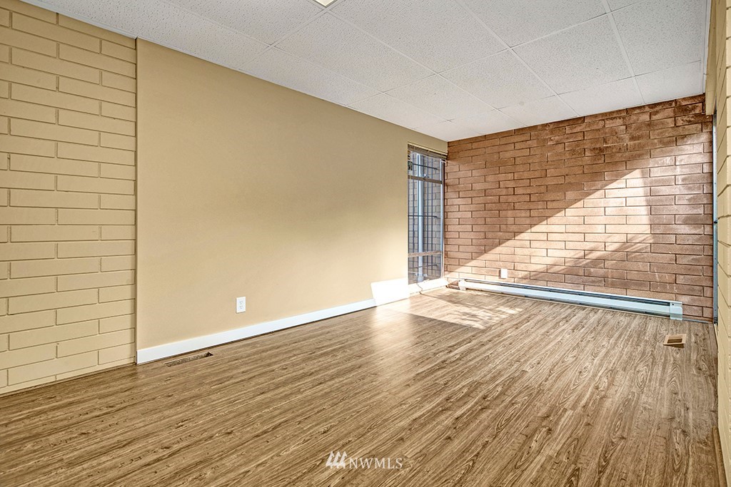 340 Morris Avenue South Renton, WA 98057 - Photo 4 of 17
