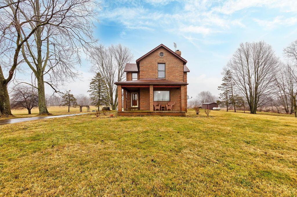 7692 Sharp Road Mount Vernon, OH 43050 - Photo 3 of 54 7629SharpRoadExt_Hommati102-2