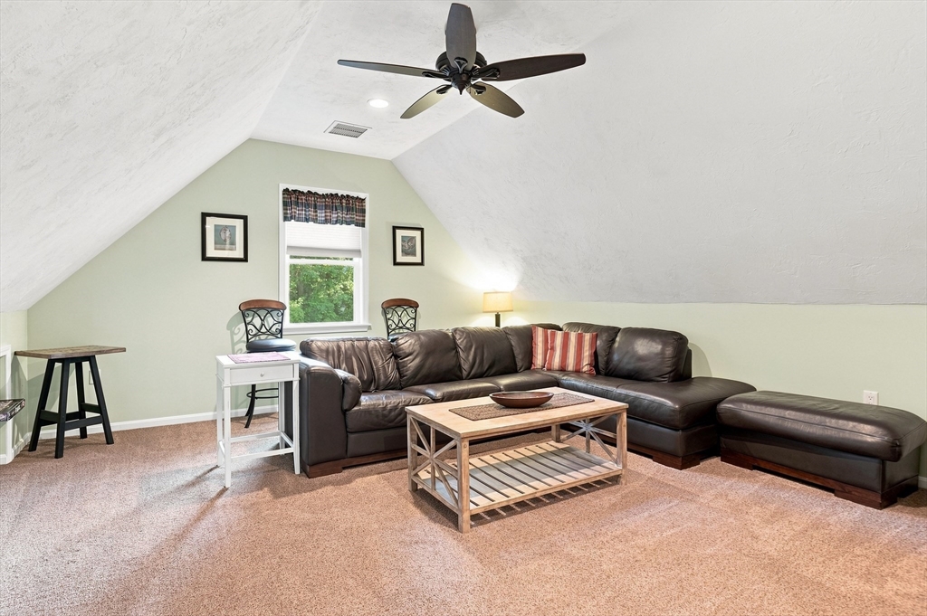 4 McCann Place Paxton, MA 01612 - Photo 26 of 35 Gallery Image 26