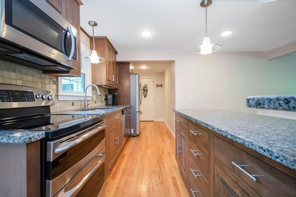 314 Edgewood Road West Springfield, MA 01089 - Photo 16 of 38