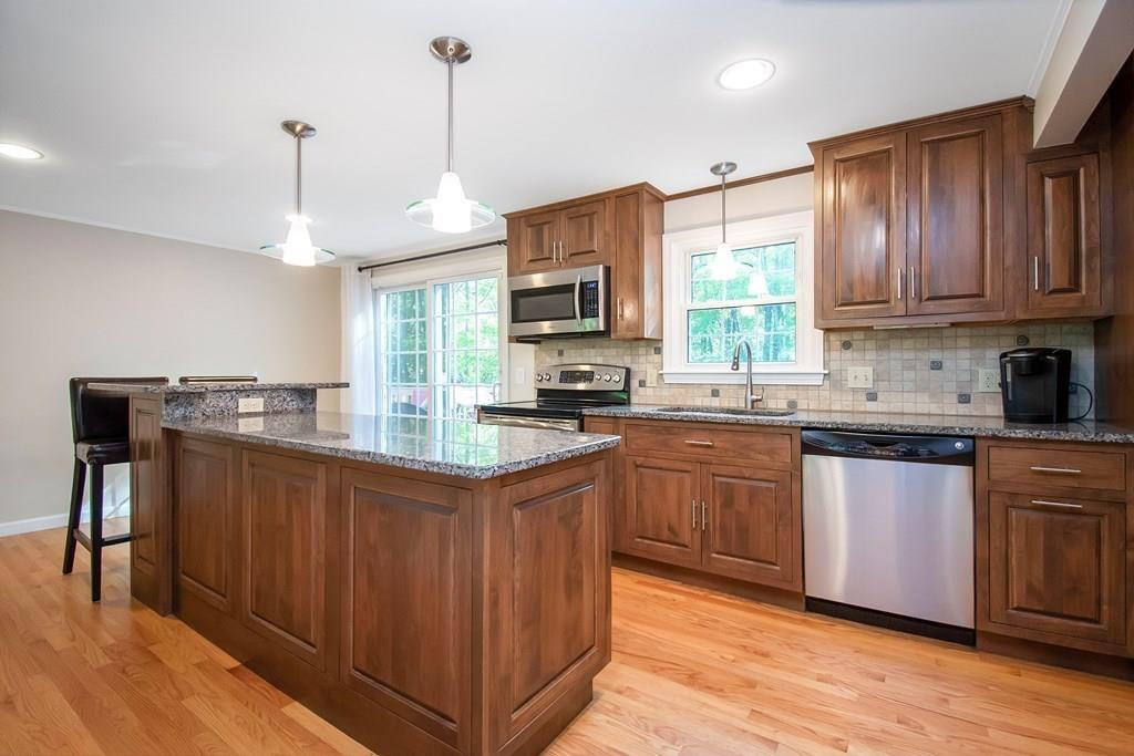 314 Edgewood Road West Springfield, MA 01089 - Photo 19 of 38
