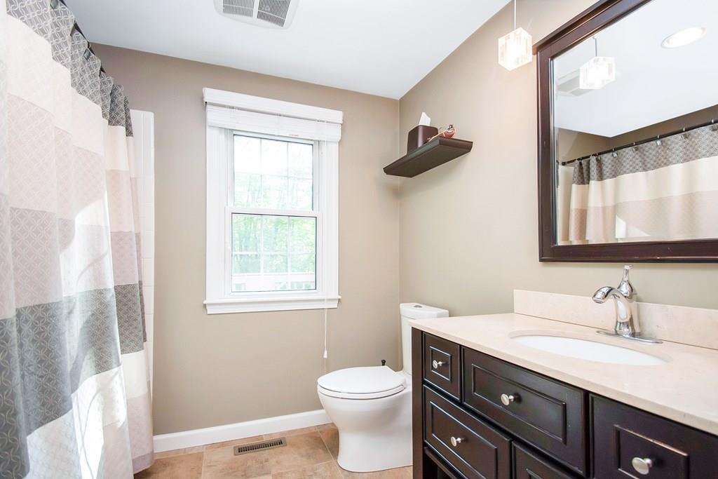 314 Edgewood Road West Springfield, MA 01089 - Photo 21 of 38
