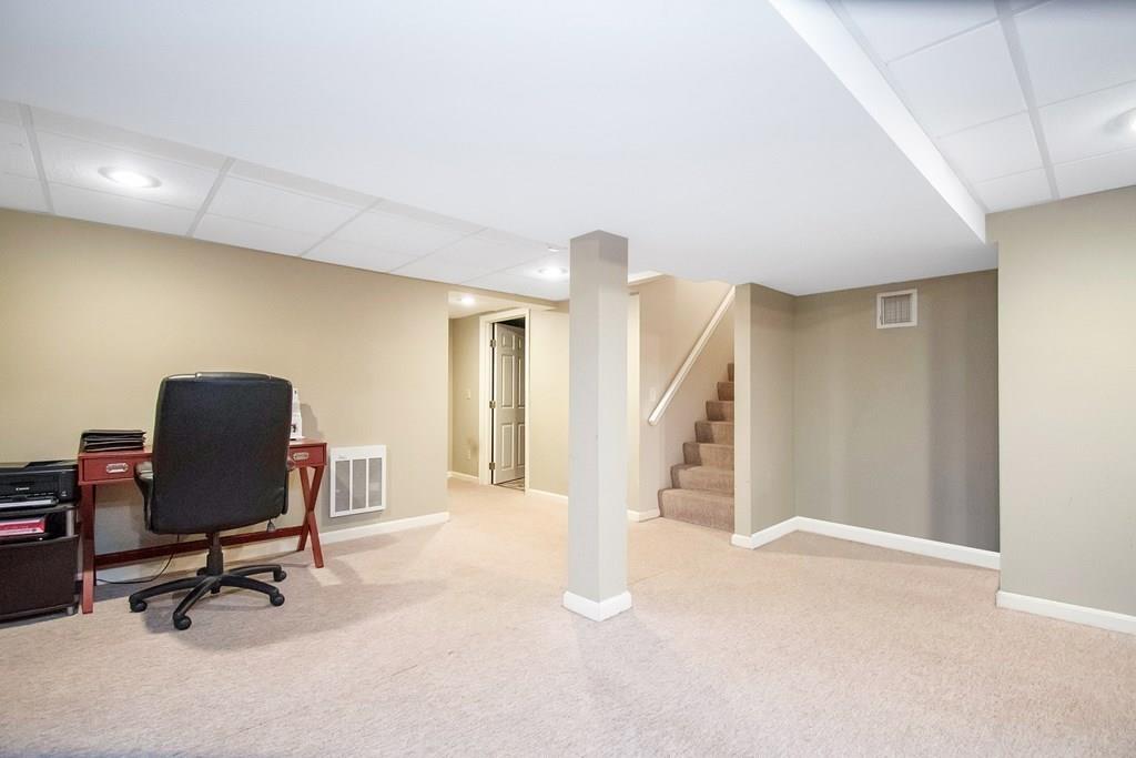 314 Edgewood Road West Springfield, MA 01089 - Photo 31 of 38