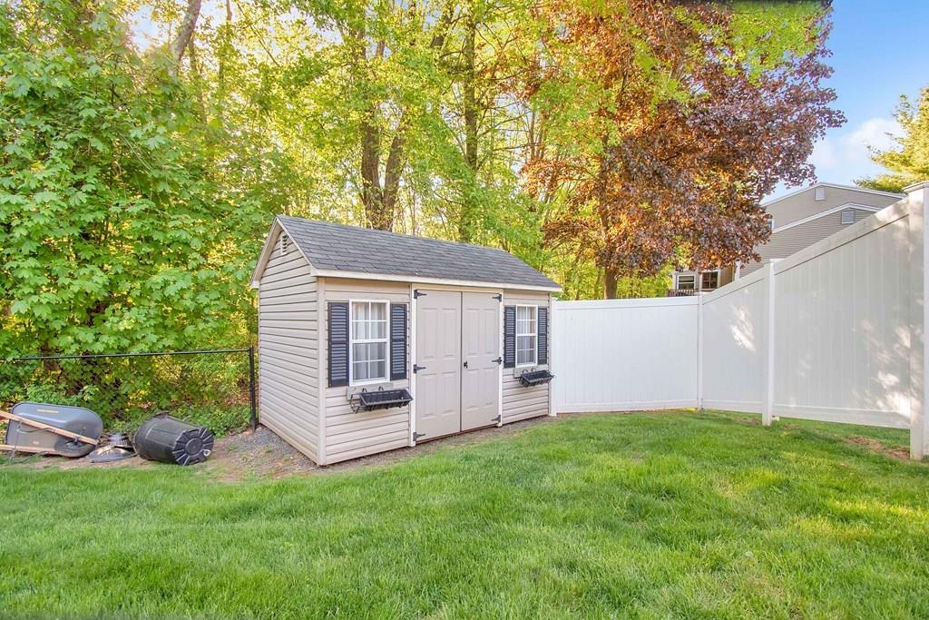 314 Edgewood Road West Springfield, MA 01089 - Photo 34 of 38
