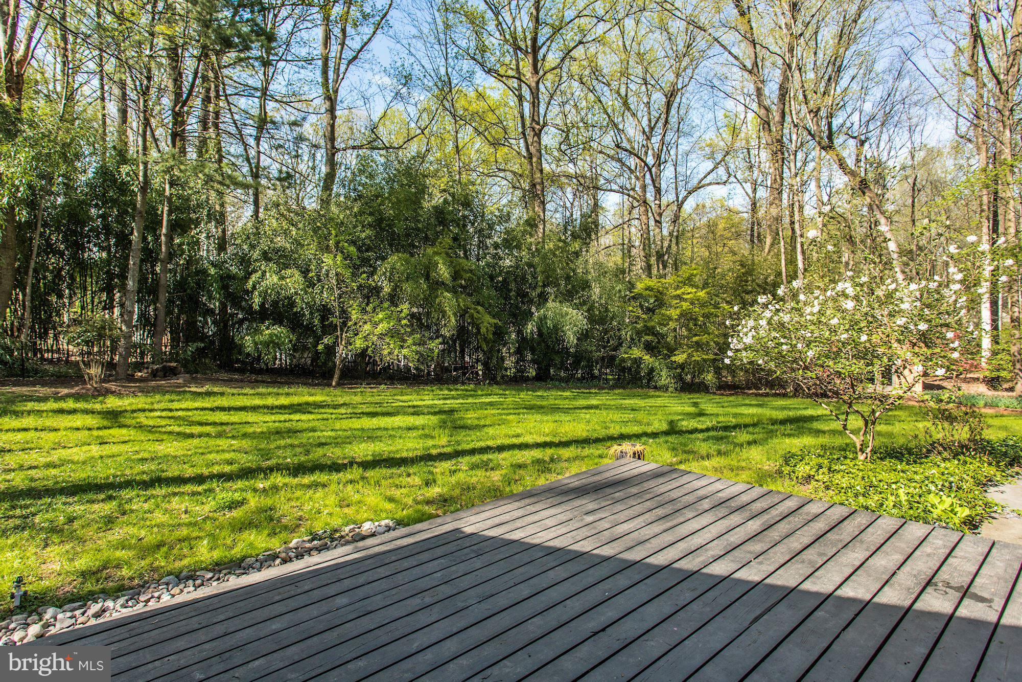 3212 Foxvale Drive Oakton, VA 22124 - Photo 24 of 30 Exterior (Rear)