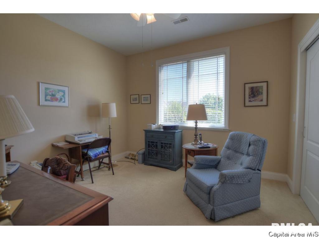 809 Longleaf Court Springfield, IL 62711 - Photo 26 of 29