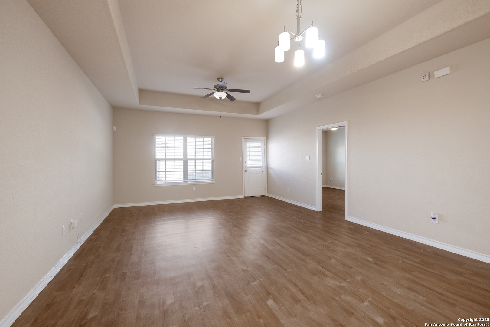 7019 Hallie Ridge San Antonio, TX 78227 - Photo 10 of 28