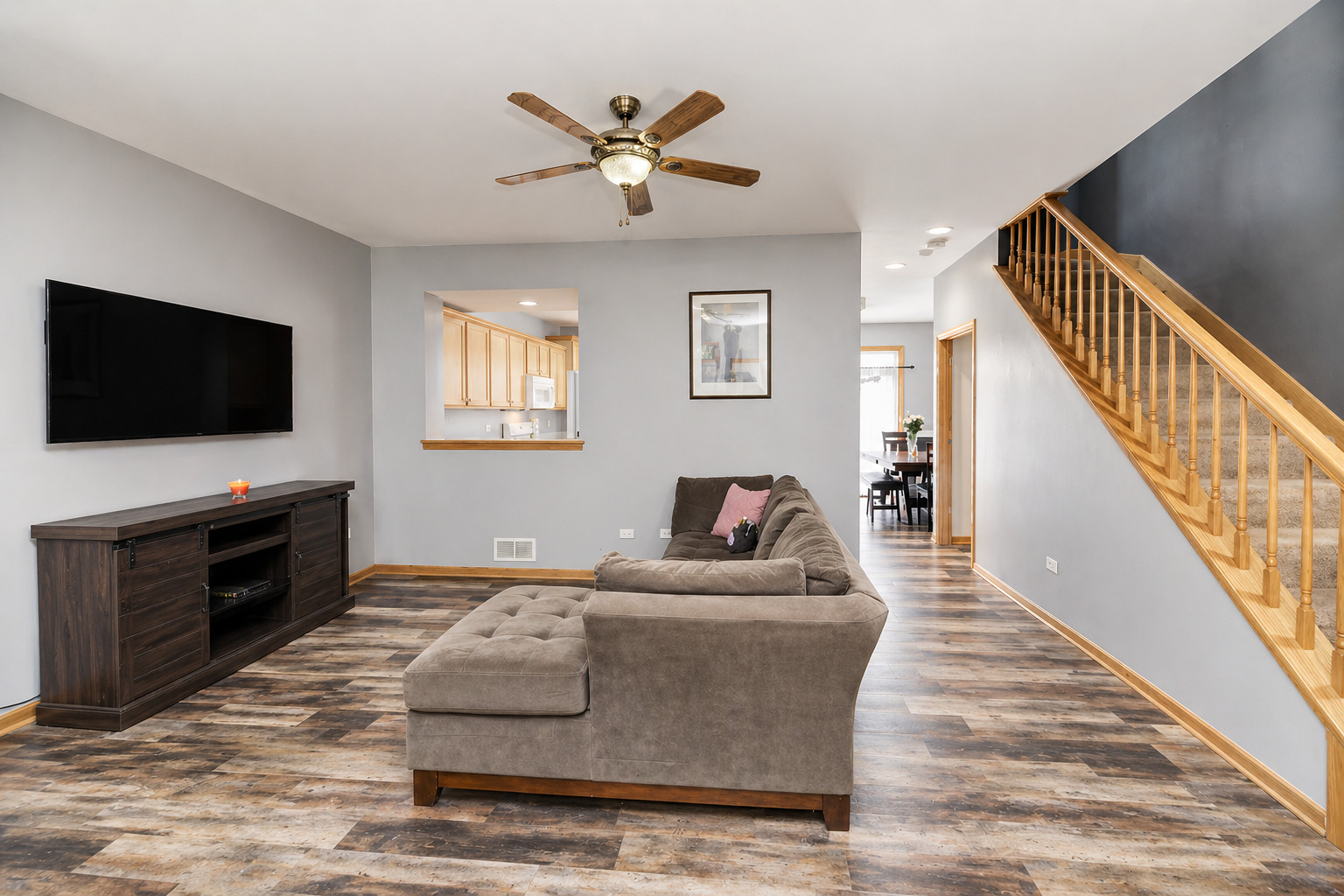 8810 West 84th Place, Unit D Justice, IL 60458 - Photo 5 of 18