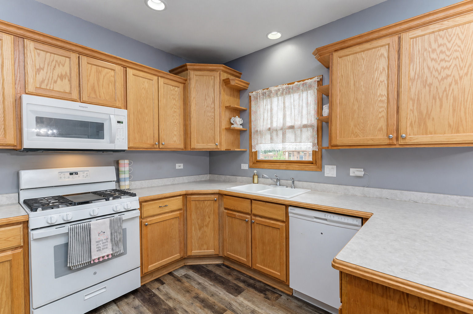 8810 West 84th Place, Unit D Justice, IL 60458 - Photo 7 of 18