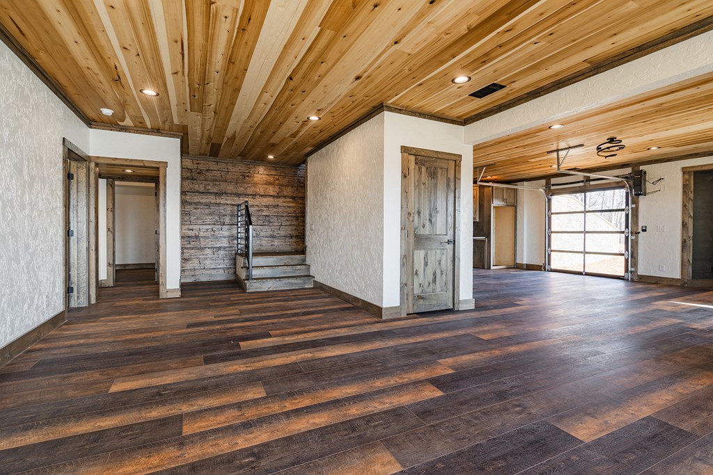 925 Heards Ridge Morganton, GA 30560 - Photo 51 of 70 a view of empty room with wooden floor