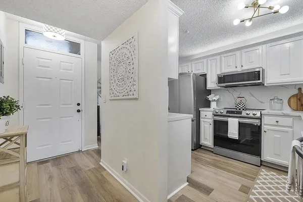 $229,900 | 5722 Coral Lake Drive, Unit 210, Margate, FL 33063