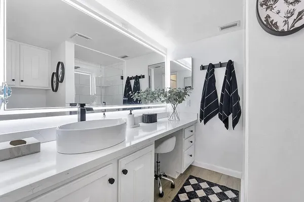 $229,900 | 5722 Coral Lake Drive, Unit 210, Margate, FL 33063