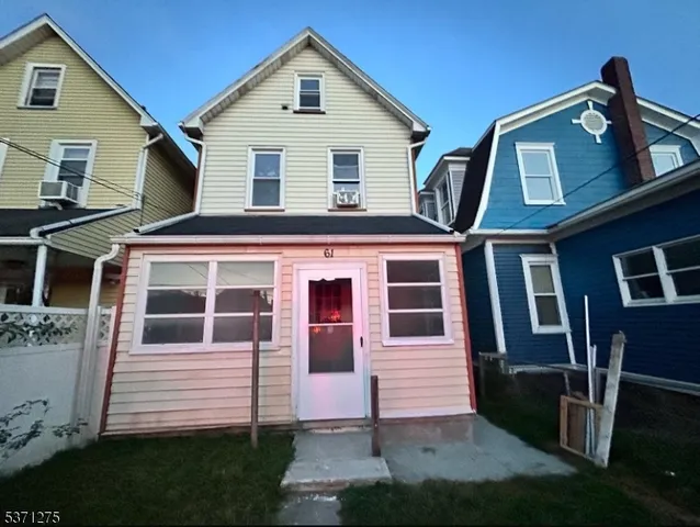 $2,400 | 61 Rose Street, Phillipsburg, NJ 08865