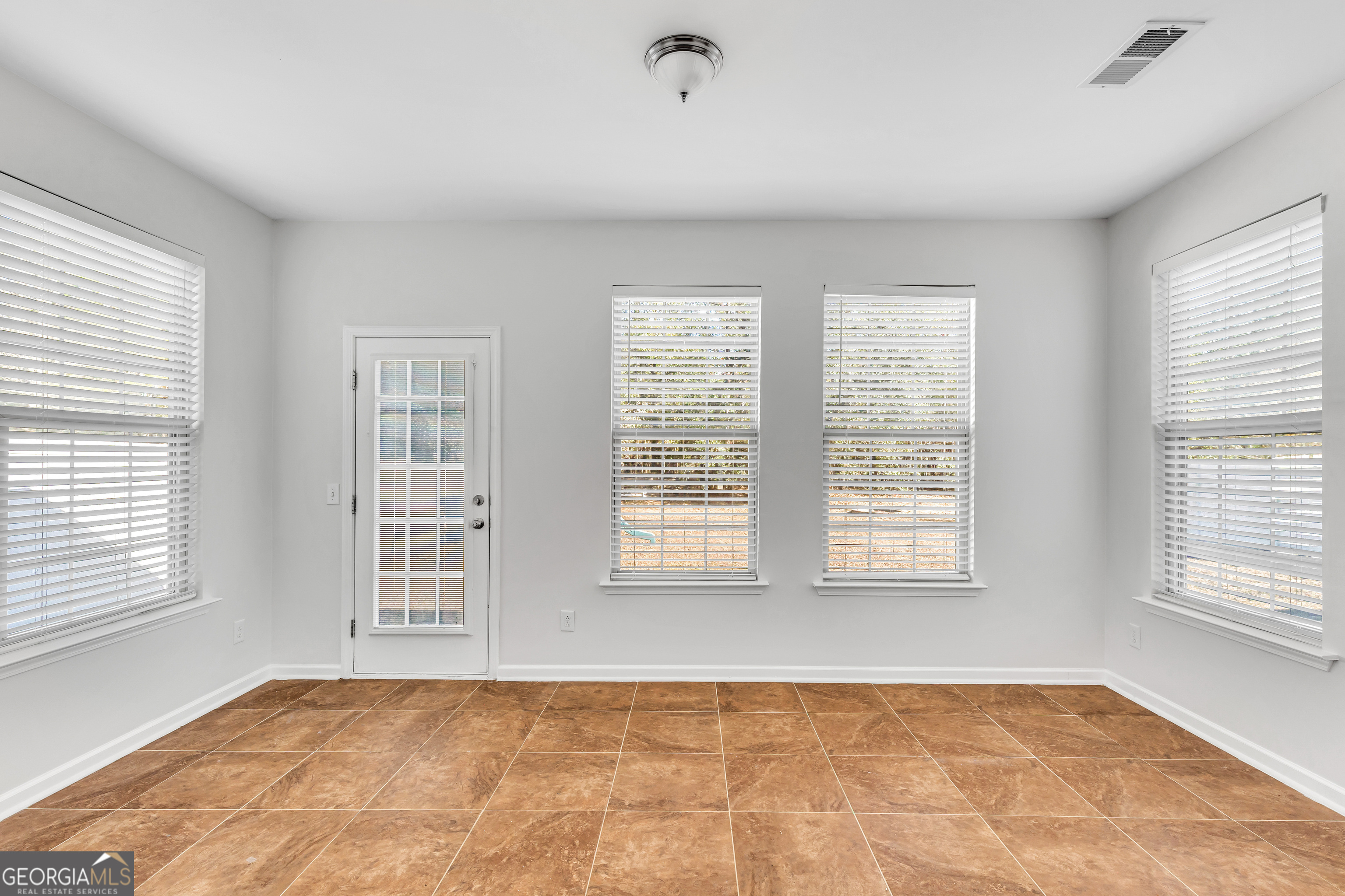 256 Cattle Run Way Pooler, GA 31322 - Photo 21 of 51 Gallery Image 21