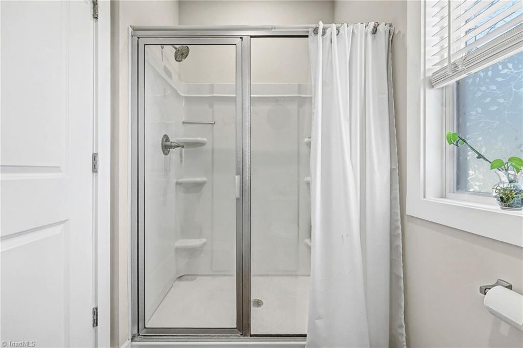 215 James Street Lexington, NC 27295 - Photo 15 of 22