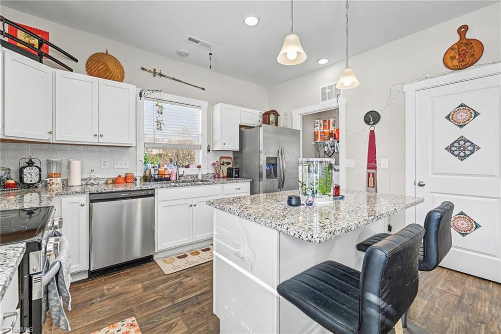 215 James Street Lexington, NC 27295 - Photo 6 of 22