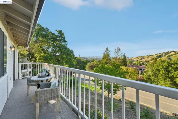 $1,050,000 | 4340 Terra Granada Drive, Unit 1B, Walnut Creek, CA 94595